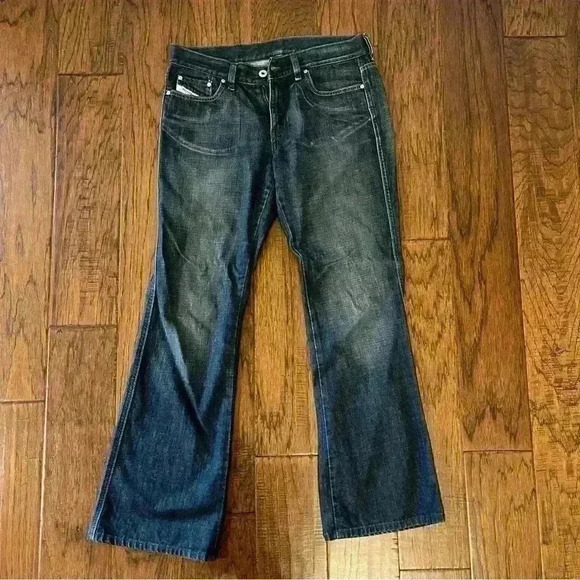 Diesel vintage Y2K boot cut dark jeans size 30 - Picture 5 of 11